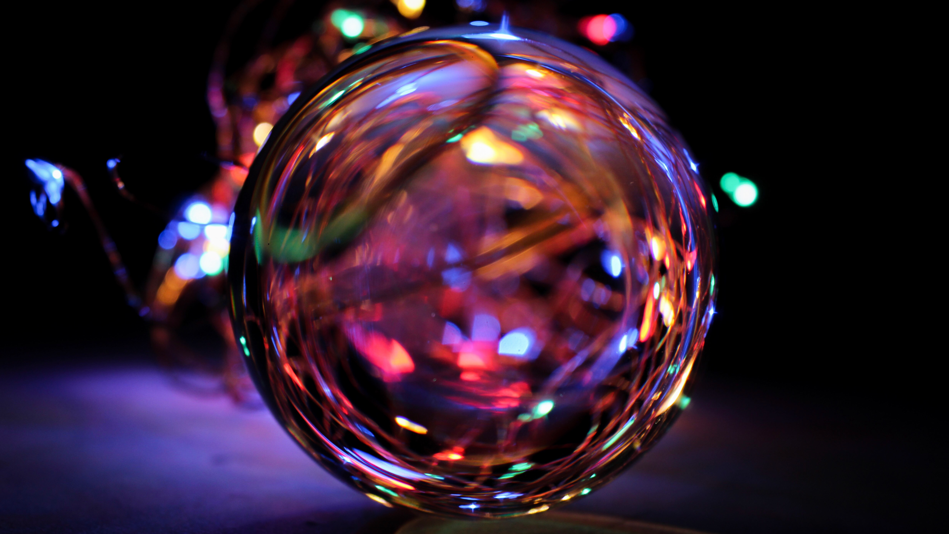 Glass sphere reflecting light